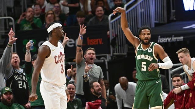 January 24, 2024; Milwaukee Bucks center Malik Beasley against Cleveland Cavaliers